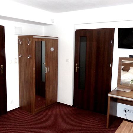 Adamar Jastrzebia Gora Bed & Breakfast Phòng bức ảnh