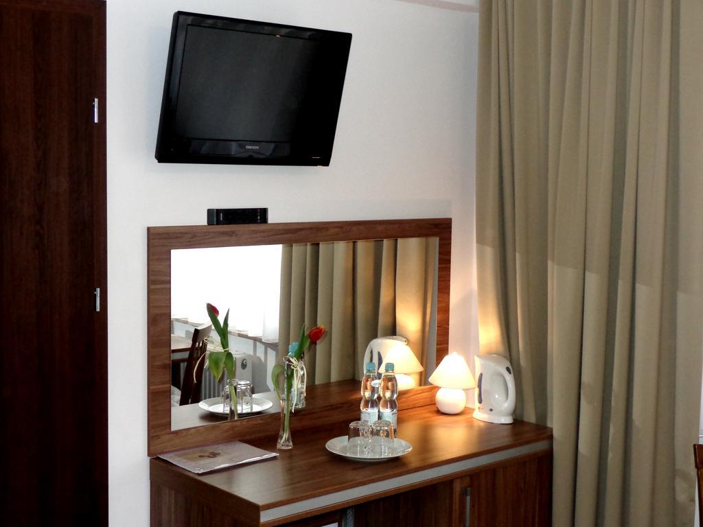 Adamar Jastrzebia Gora Bed & Breakfast Ngoại thất bức ảnh