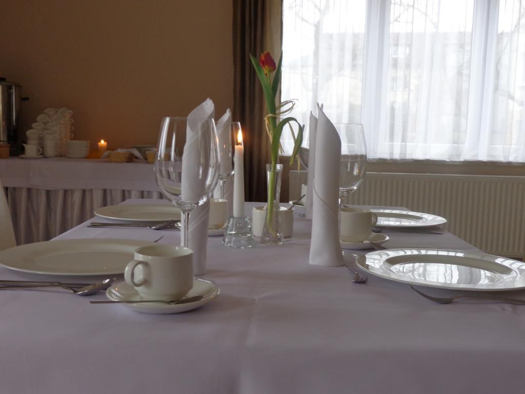 Adamar Jastrzebia Gora Bed & Breakfast Ngoại thất bức ảnh