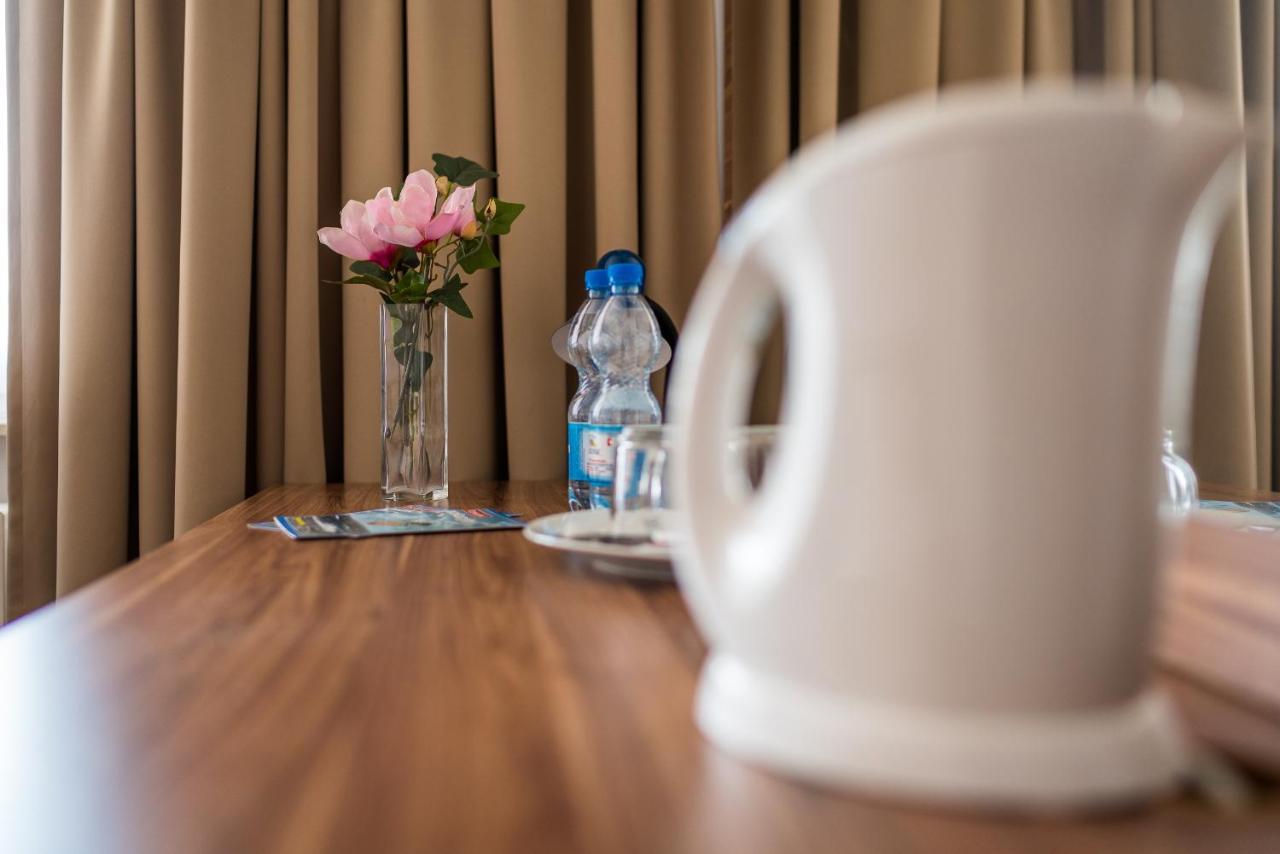 Adamar Jastrzebia Gora Bed & Breakfast Ngoại thất bức ảnh